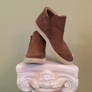 Kenneth Cole Slip On Sneaker